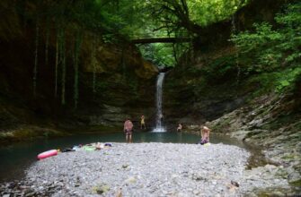 Пока у моря жара – отправляемся к прохладным водоп...